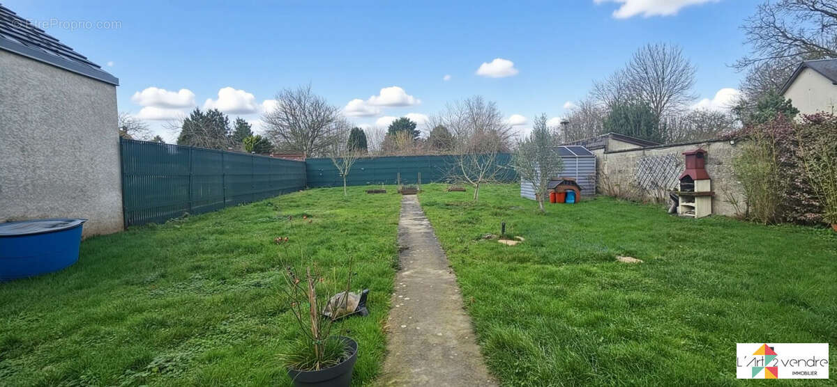 Maison à SAINS-MORAINVILLERS