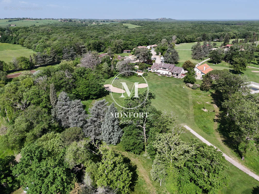 Villa familiale avec T1 indépendant, piscine. - photo 8