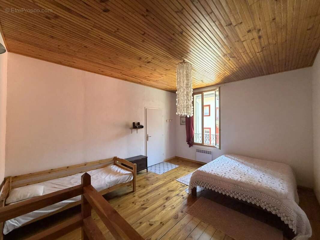 Duplex avec terrasse et studio indépendant - photo 7