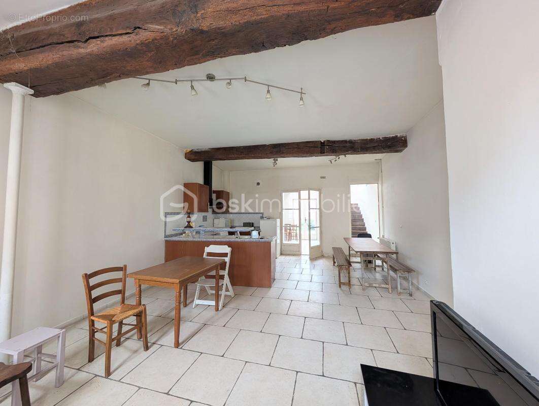 Maison à CHATEAU-RENARD