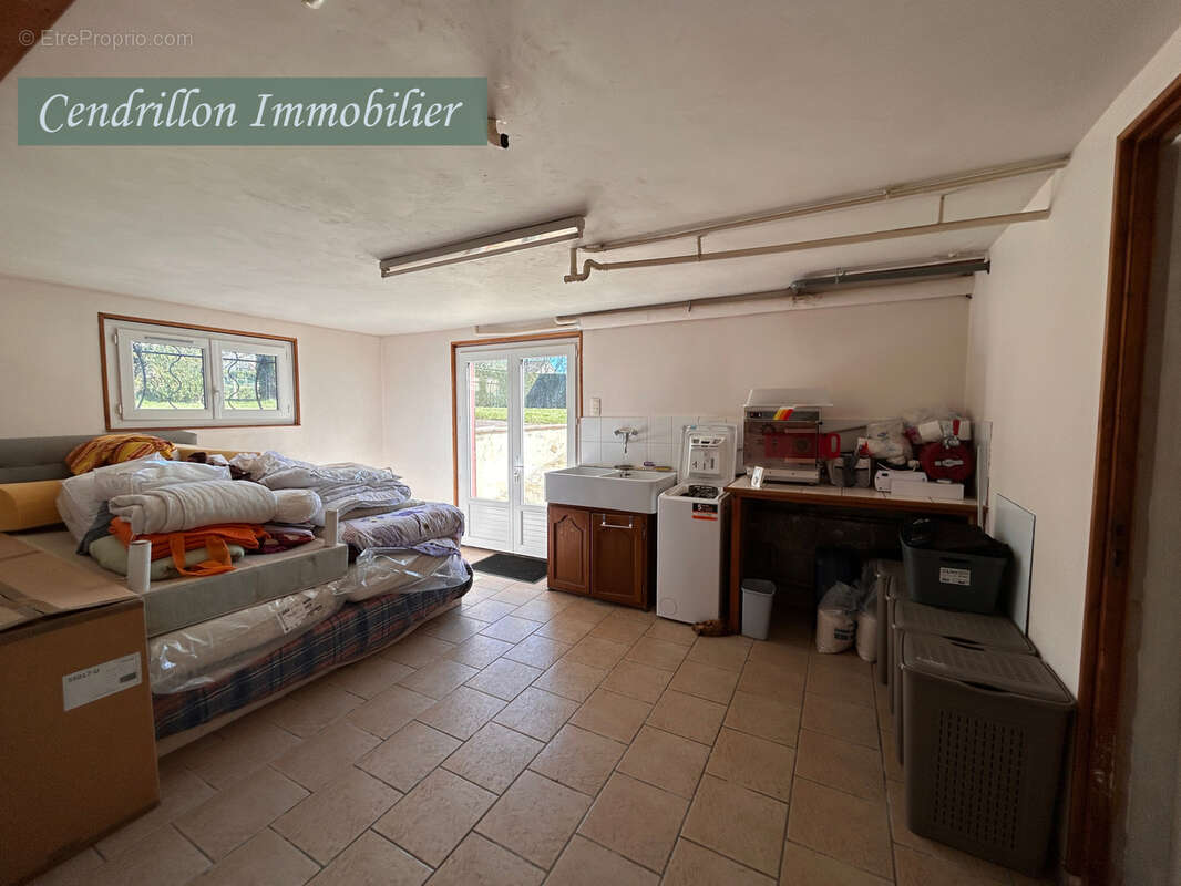 EXCLUSIVITÉ   Maison familiale  (115 m2) avec jardin clos et sous-sol complet à Sardent - photo 18