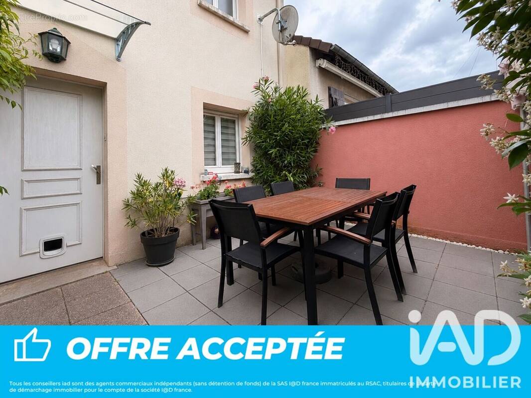 Photo 1 - Appartement à JUVISY-SUR-ORGE