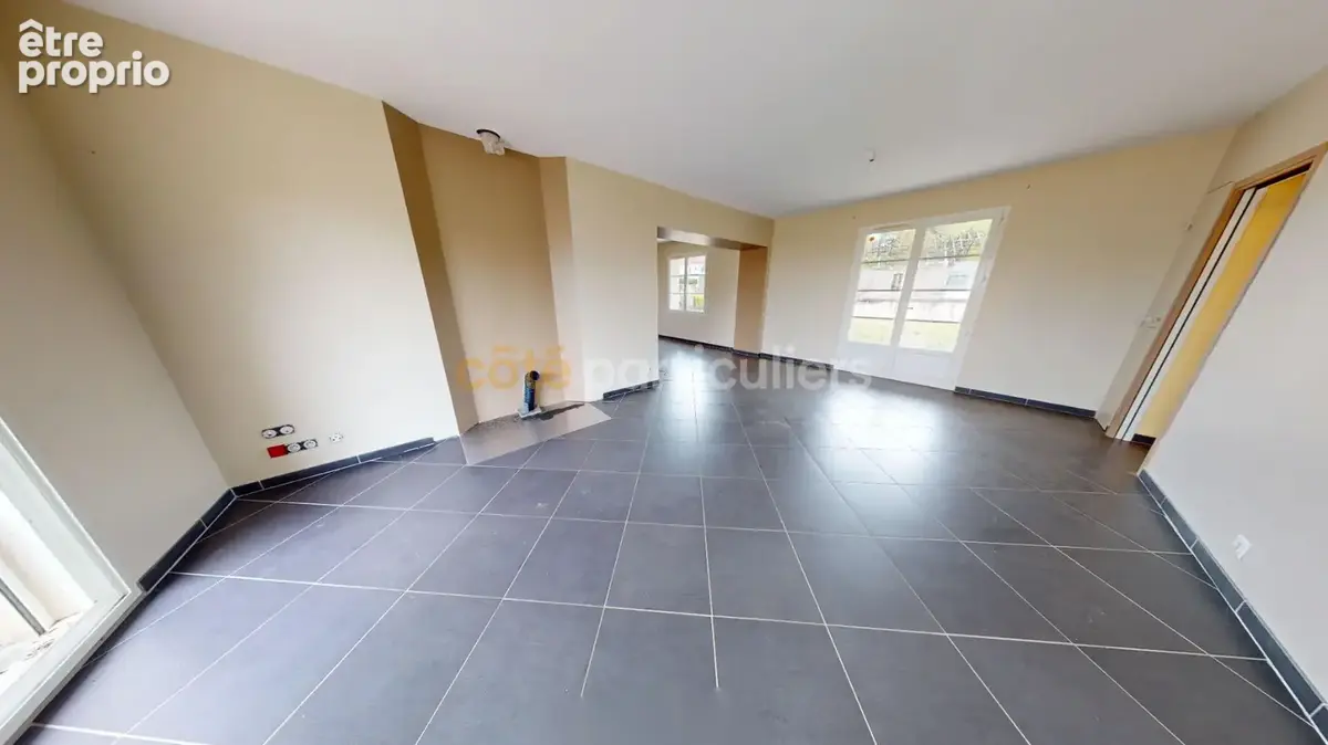 Maison de carractère de 267 m² - photo 4