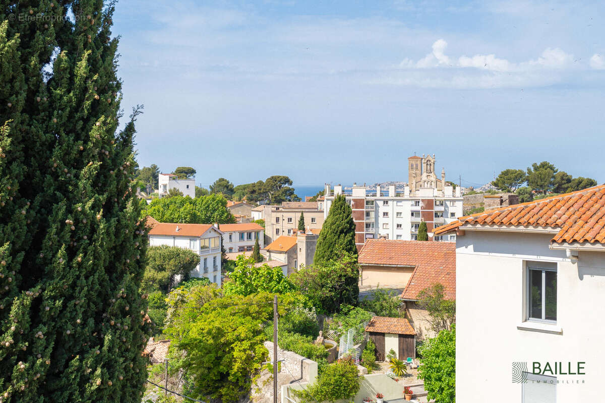 Maison à MARSEILLE-7E