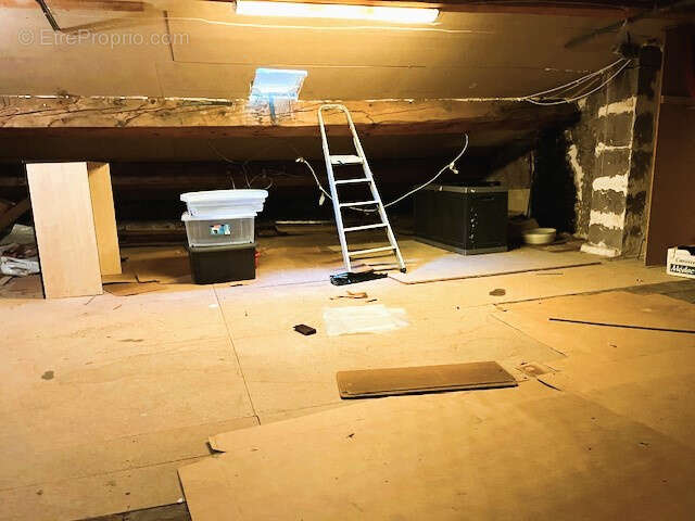 A vendre maison de ville a etage cour cave    limoux - photo 11