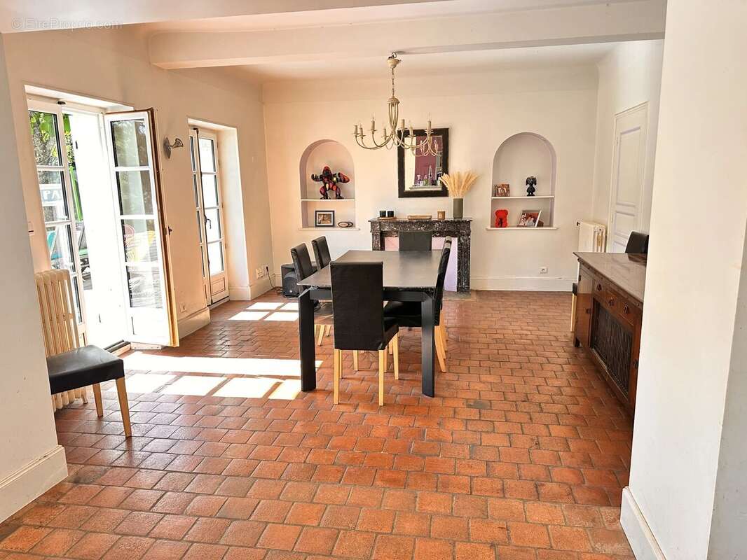 Appartement à FIXIN