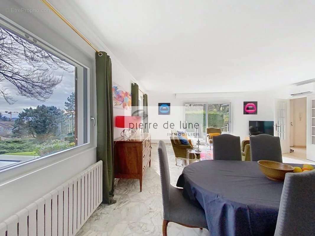 Maison à DARDILLY