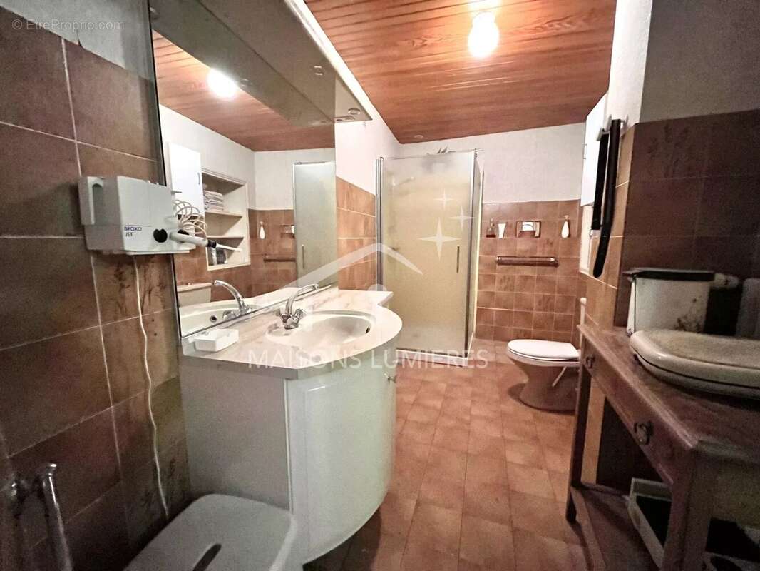 Appartement à SAINT-SATURNIN-LES-APT
