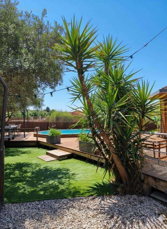 Maison de 8 pièces de 183 m² à Aspiran - photo 8