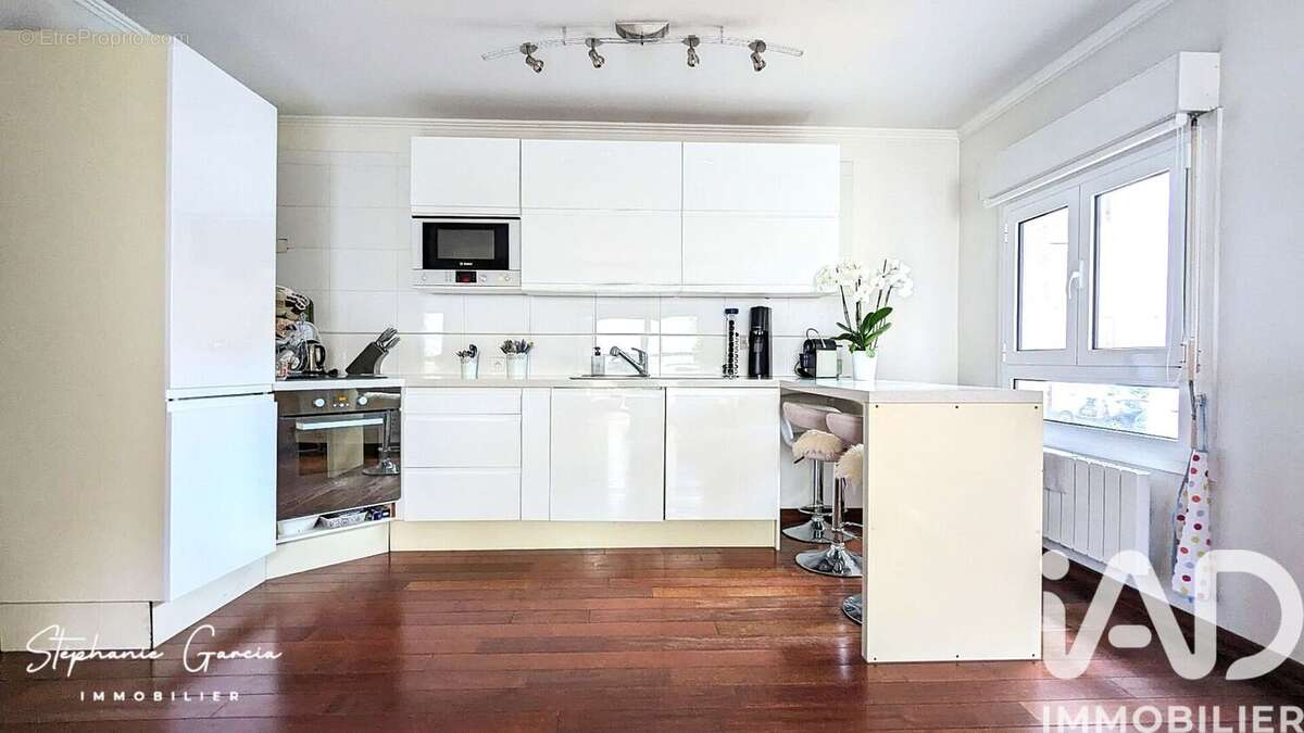 Photo 2 - Appartement à NOGENT-SUR-MARNE