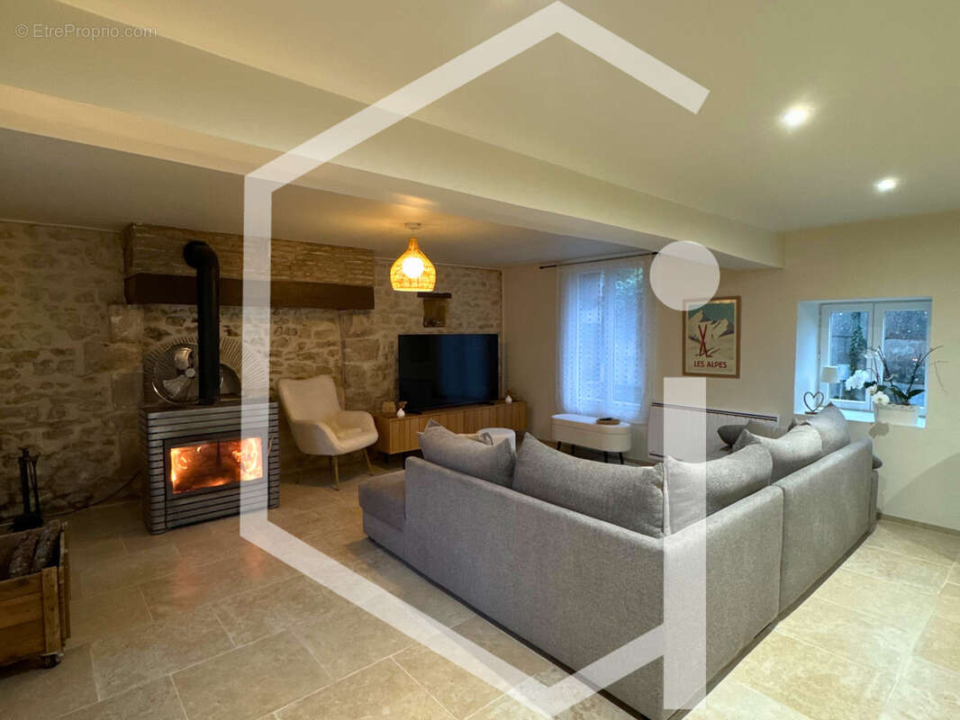 Maison à SAVIGNY-EN-SANCERRE