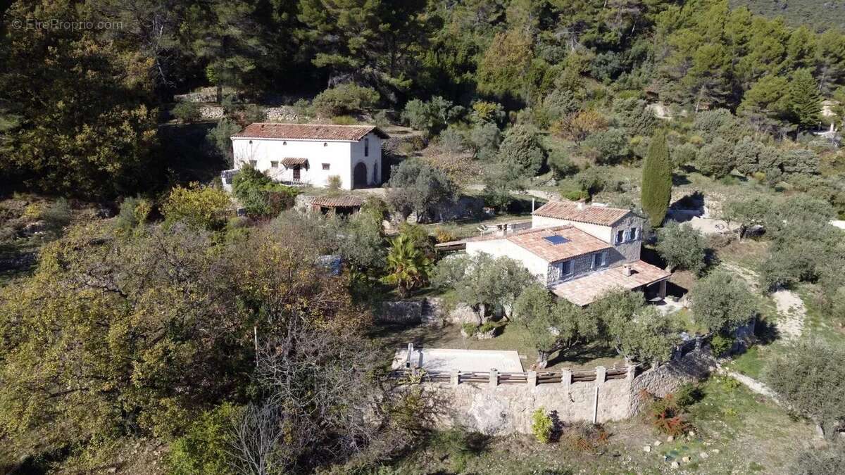 Maison à SEILLANS
