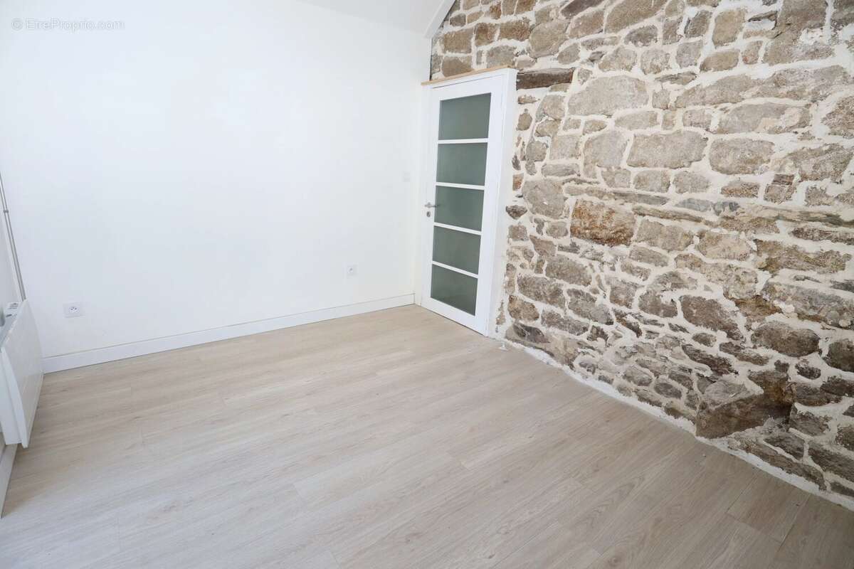 Maison à GLOMEL