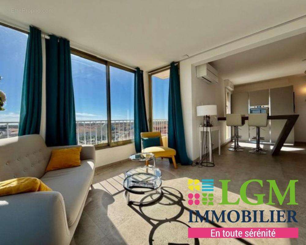 Appartement à LATTES