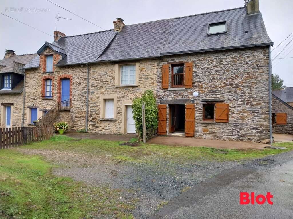 Maison à SAINTE-ANNE-SUR-VILAINE