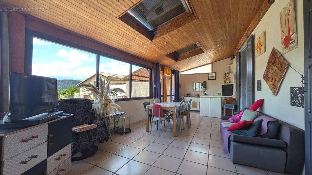 Appartement à SAINT-RAMBERT-D'ALBON