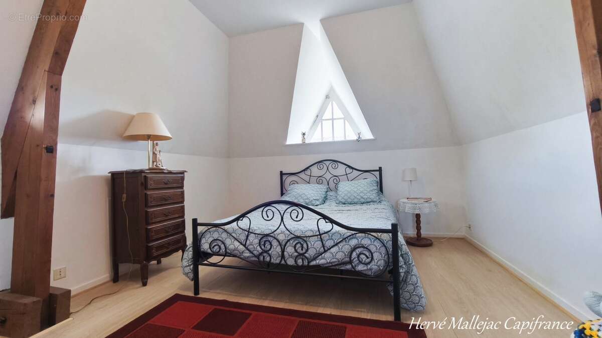 Pavillon proche Fécamp de 152 m² Habitable sur sous-sol complet. Dépendance 80 m²-5 chambres-1000 m² de terrain - photo 14