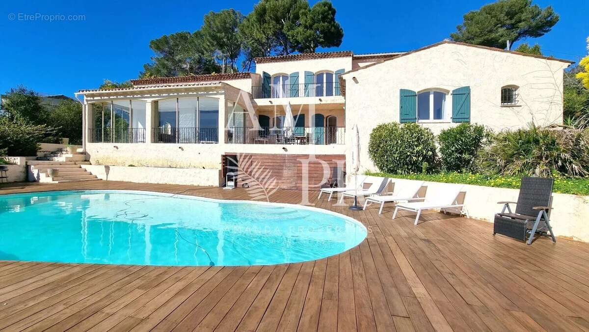 Maison à CANNES
