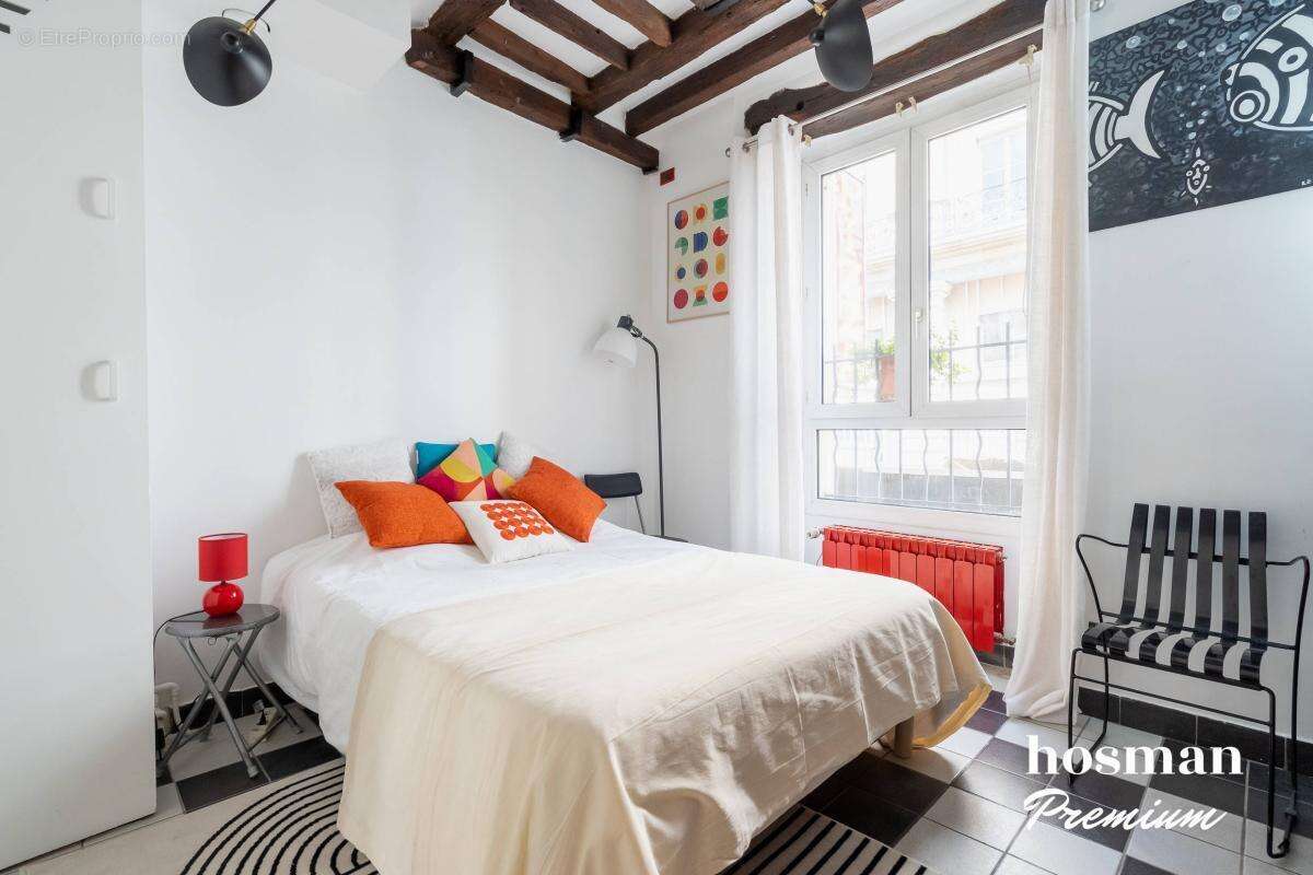 Appartement à PARIS-18E