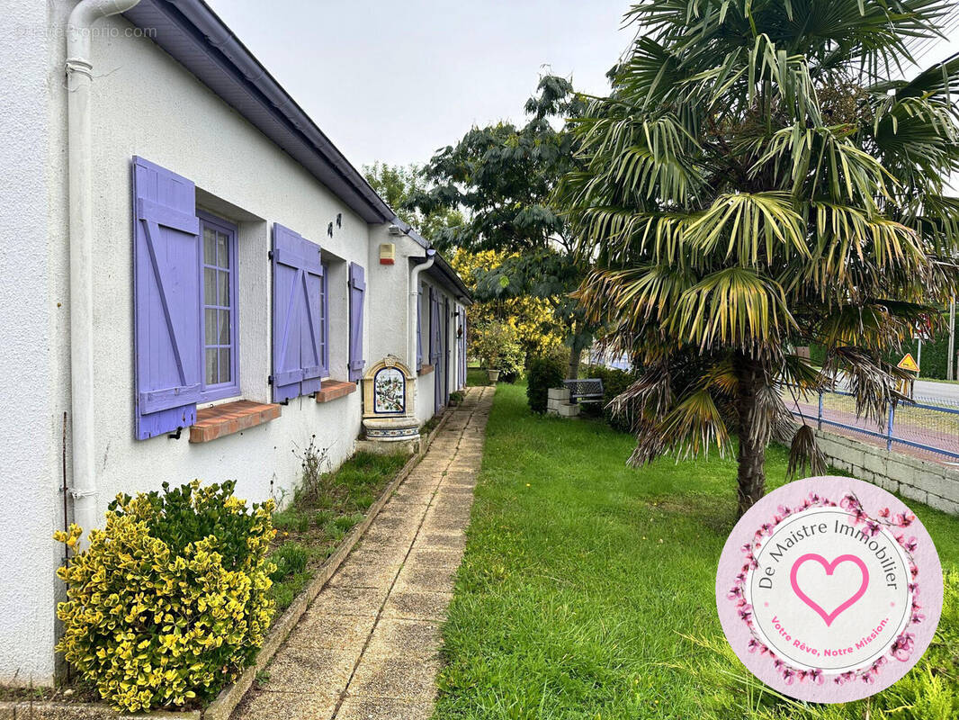 Maison à LES BORDES