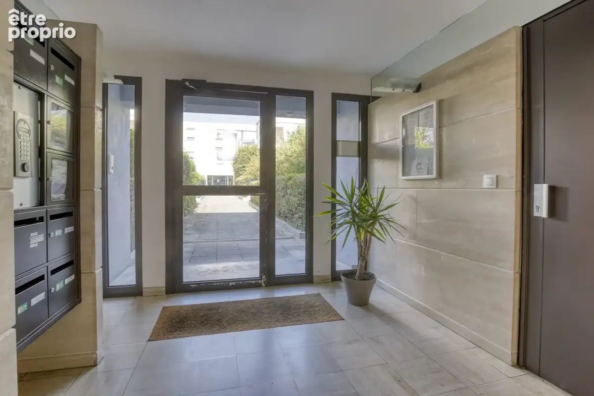Appartement 4 pièces 77 m² à vendre à Taverny (95150) - photo 9