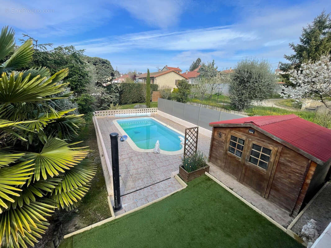 Maison à ROUSSILLON