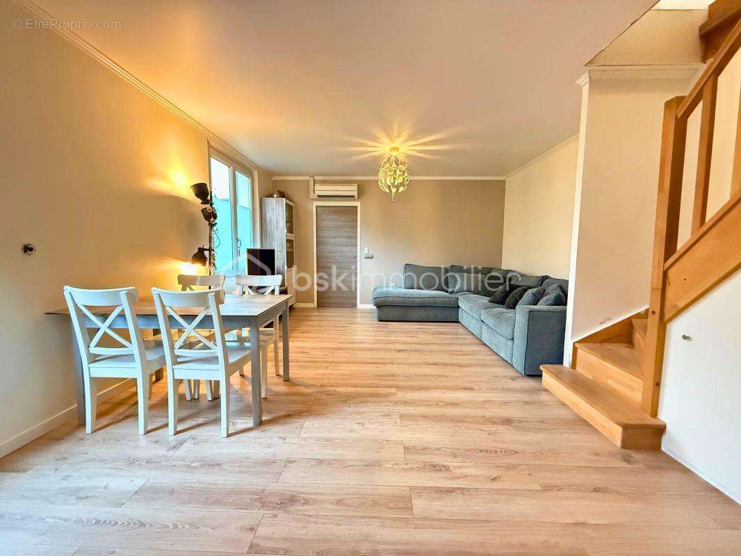 Maison à BALLANCOURT-SUR-ESSONNE