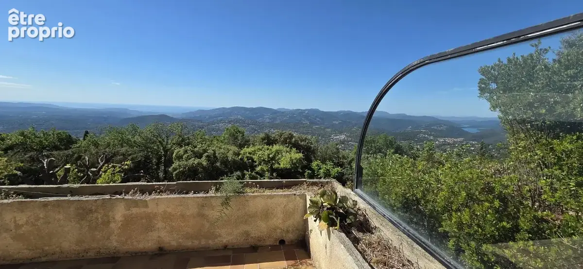 Spéracèdes : Villa avec vue mer panoramique et permis de construire accordé pour une extension d'exception - photo 3