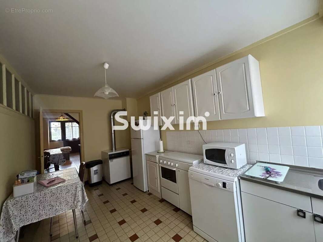 Maison à LONS-LE-SAUNIER