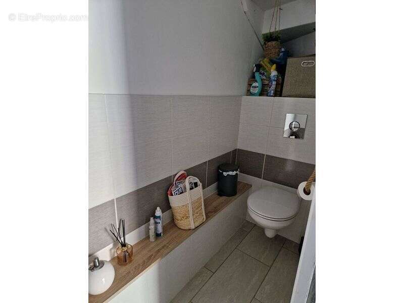Maison 82 m² à Le Poet-Laval  - photo 7