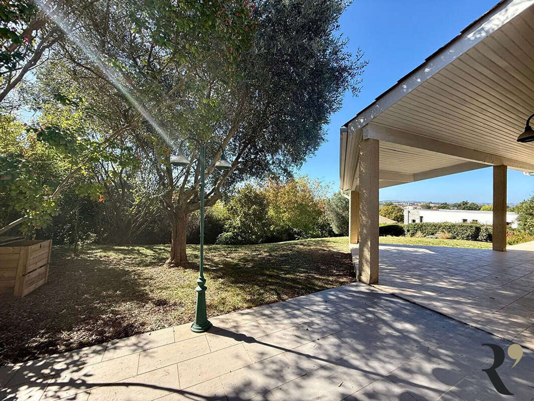 Maison à AIGREFEUILLE