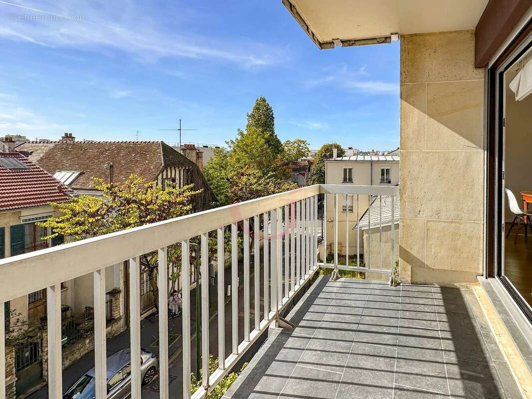 Appartement à BOURG-LA-REINE