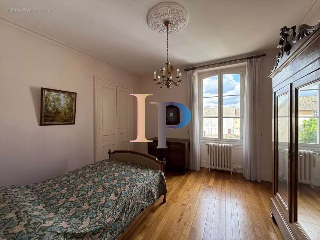 Appartement à MARCIGNY