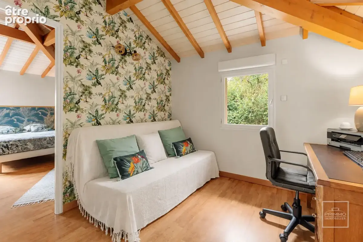 DOMMARTIN, à 2 pas du centre,  belle villa 6 chambres, terrain avec piscine - photo 9
