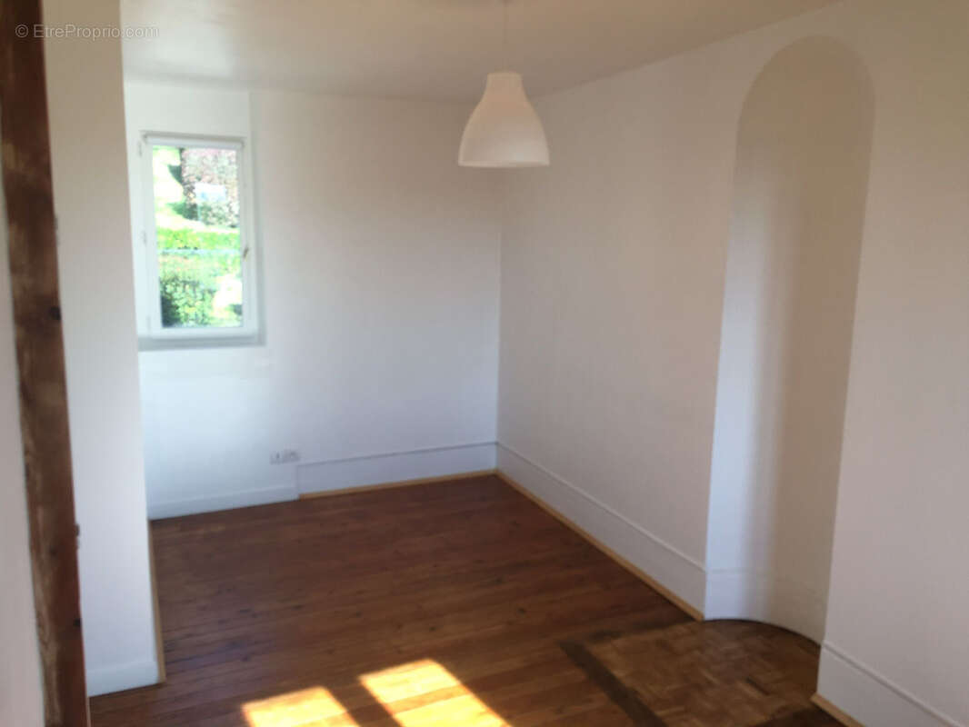 Appartement à AUVERS-SUR-OISE