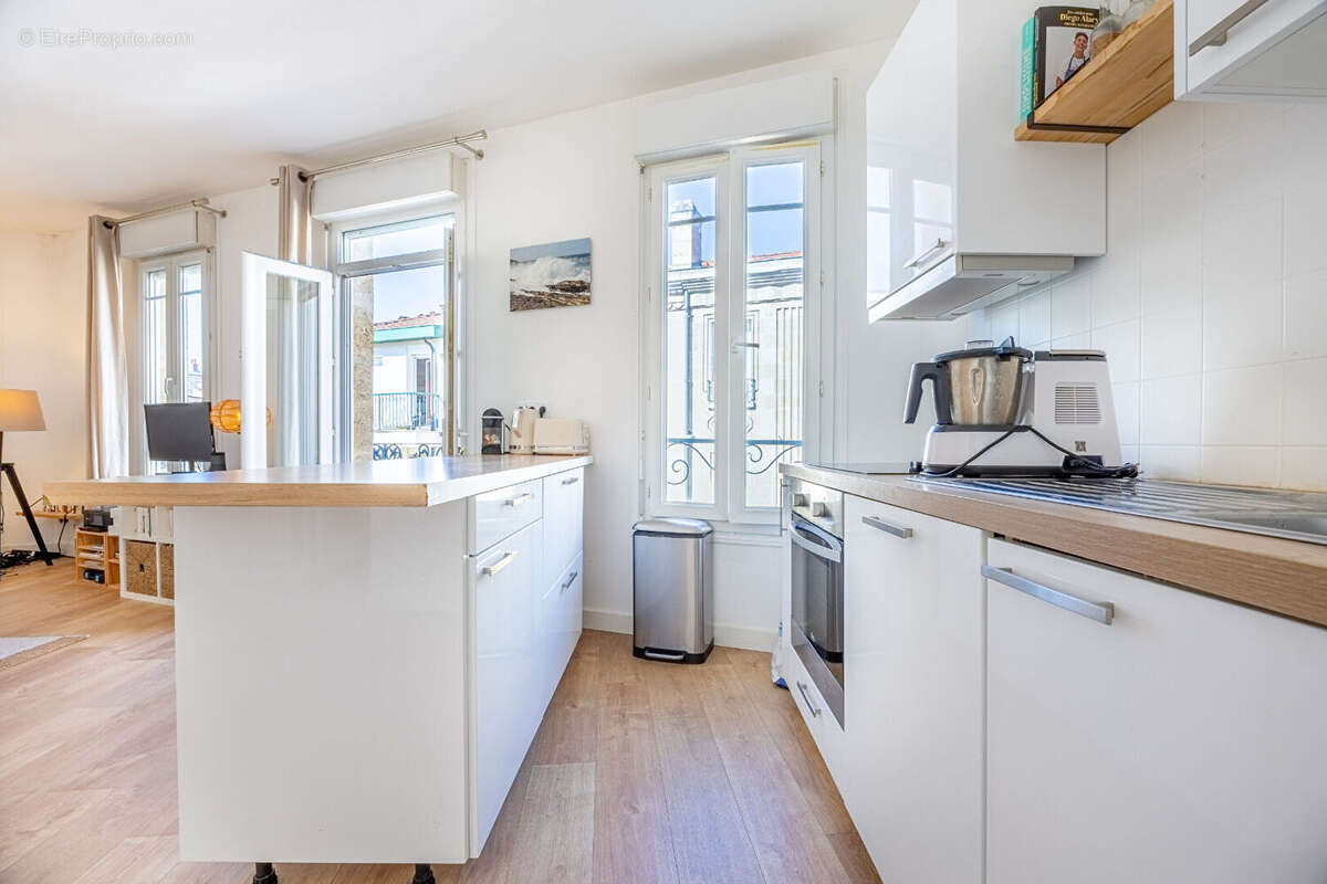 Appartement à BORDEAUX