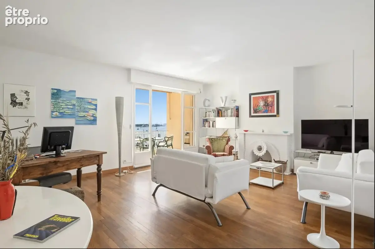 Cannes le suquet – appartement de charme avec terrasse et vue mer panoramique - photo 12