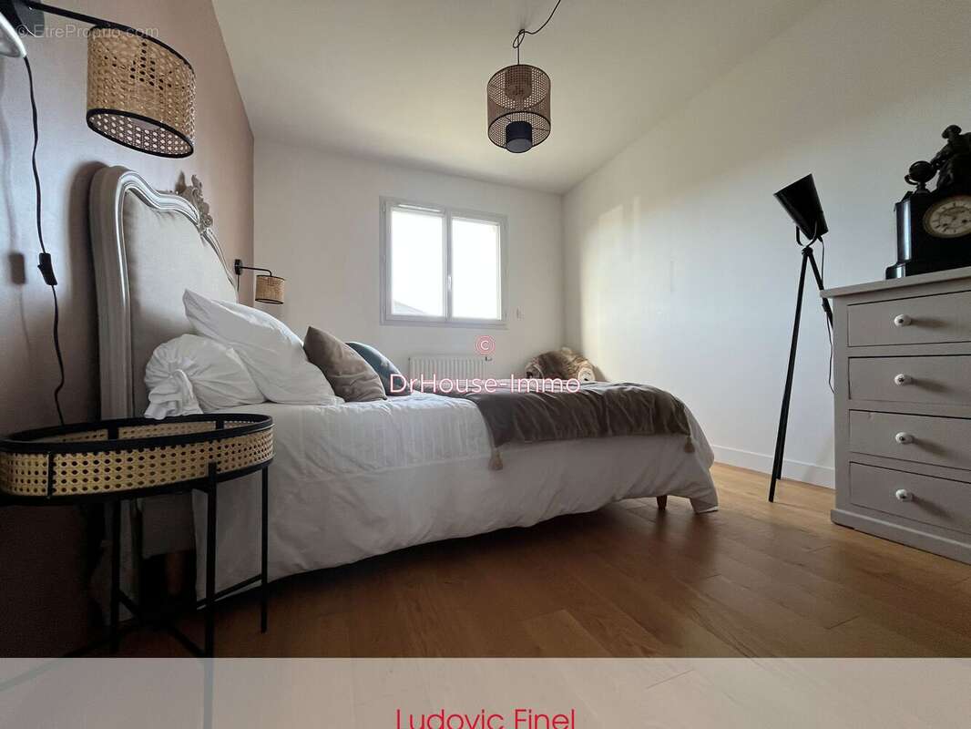 Maison 136 m² à Reviers  - photo 18