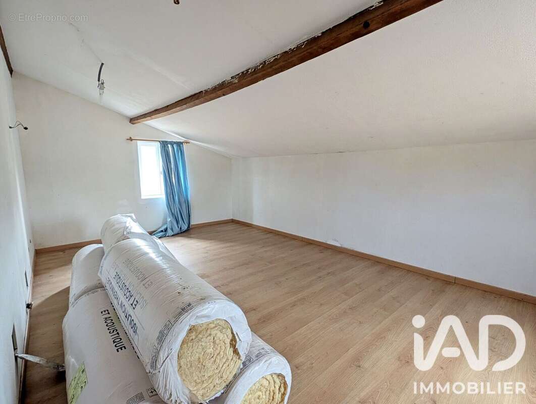 Maison 118 m² à Pouligny-Notre-Dame  - photo 9