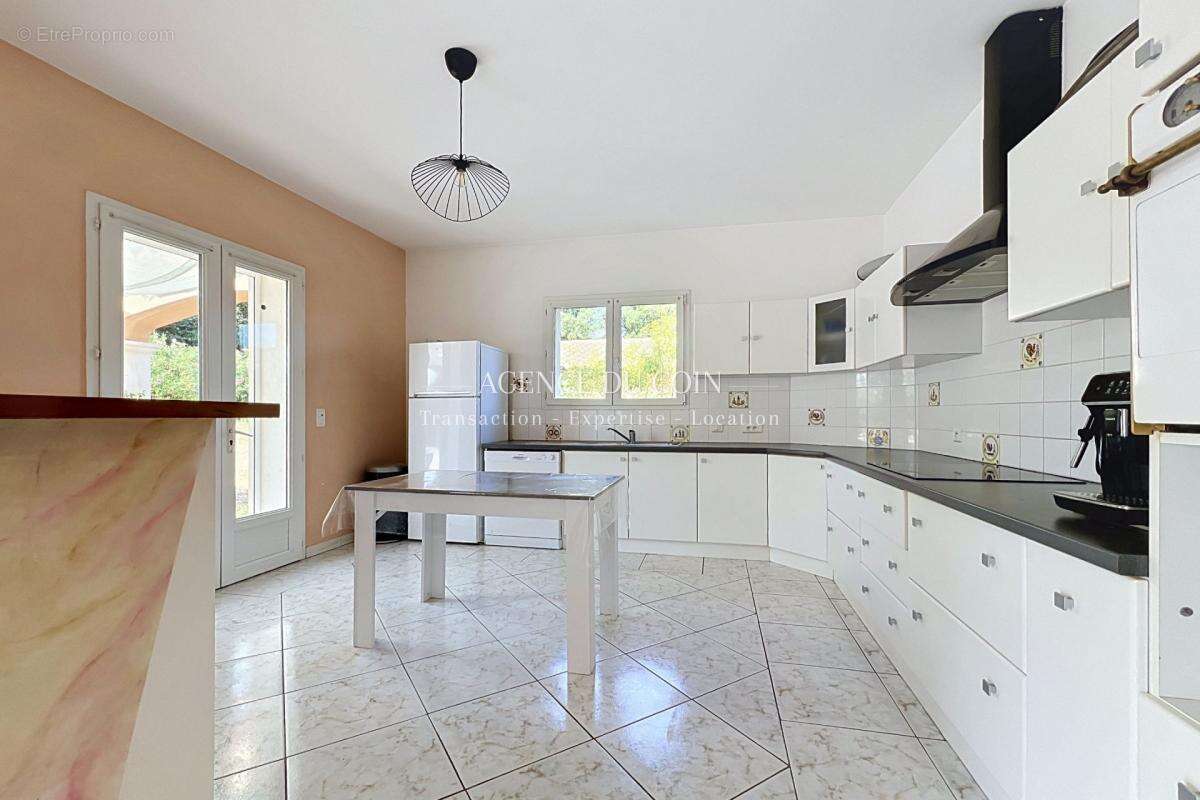 Le Muy 83490 Vaste villa familiale au calme absolu avec pisc - photo 7