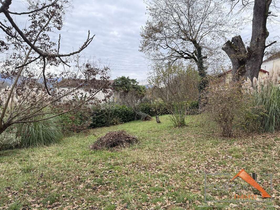 Maison à SALIES-DU-SALAT