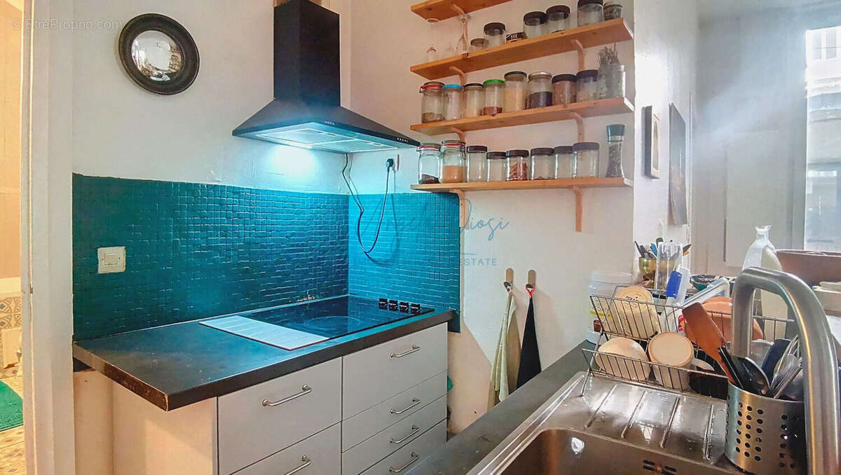 Appartement à PARIS-11E