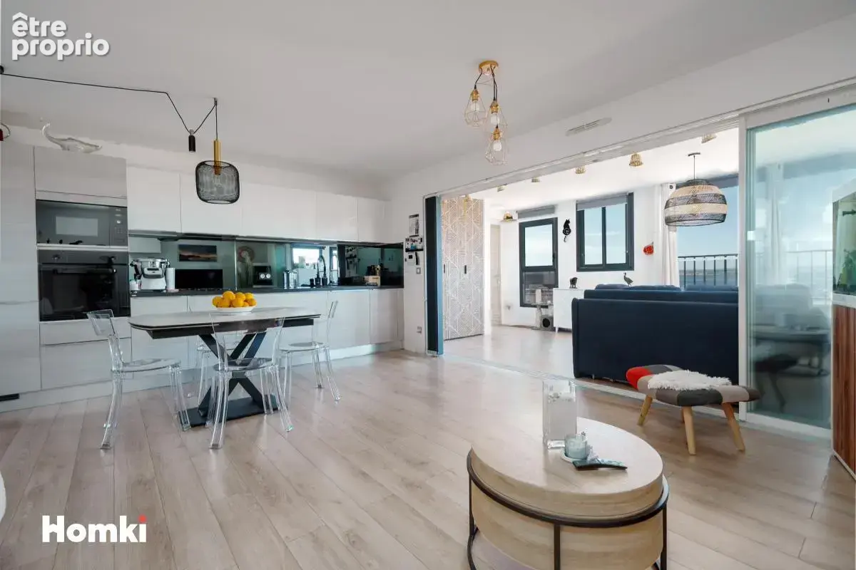 Appartement 4 pièces 93 m² · à Sete · 93 m² · 384 500 €