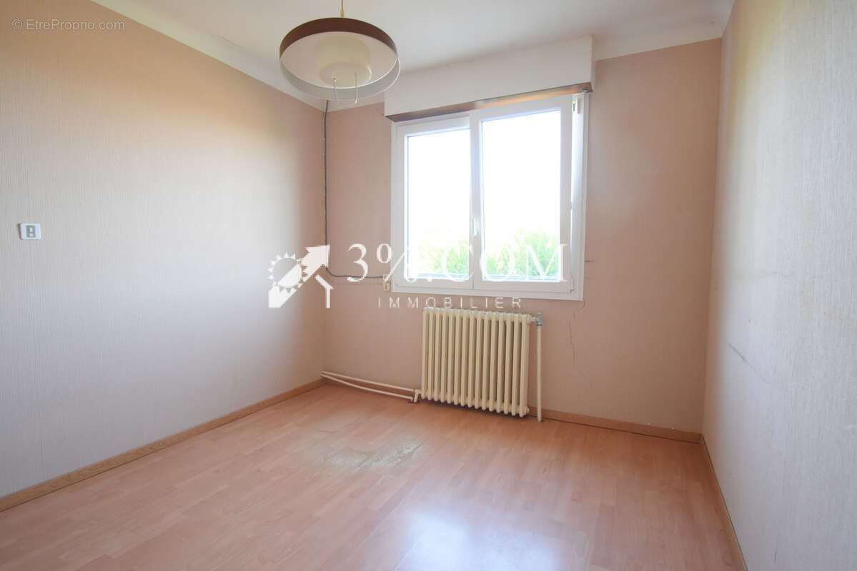 Maison individuelle de 118 m2 sur 920 m2 de terrain à Bulligny (54)-  Vue exceptionnelle sur les coteaux de To - photo 10