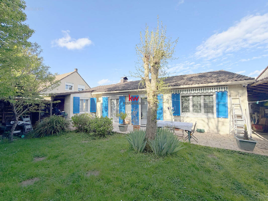 Maison à MAFFLIERS