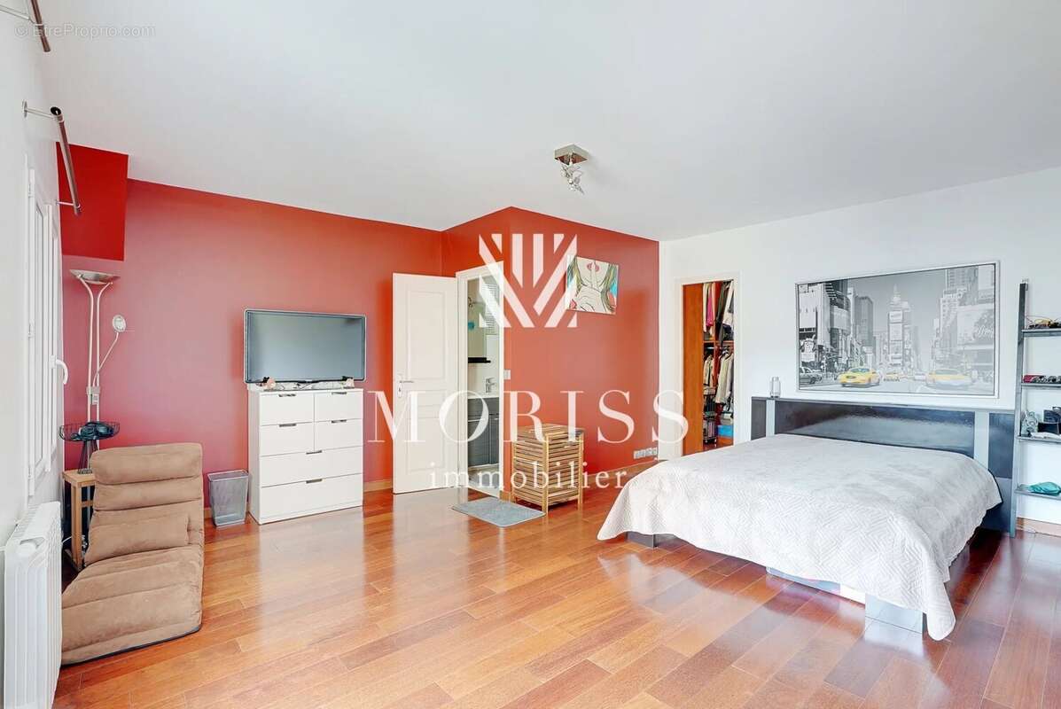 Appartement à NOGENT-SUR-MARNE