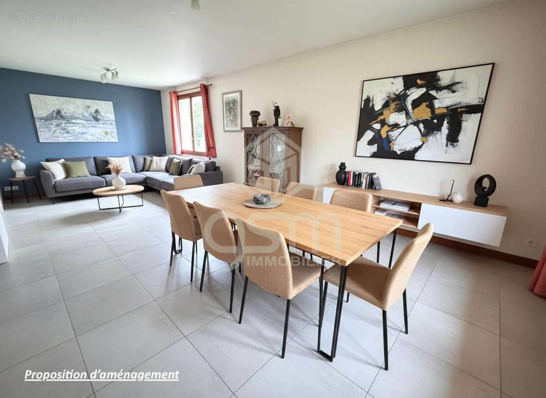 Maison à SAINTE-MAURE-DE-TOURAINE