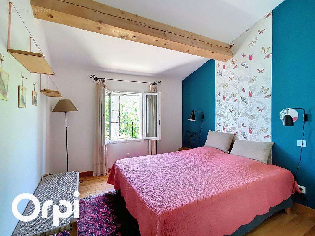 Maison à LA CADIERE-D'AZUR