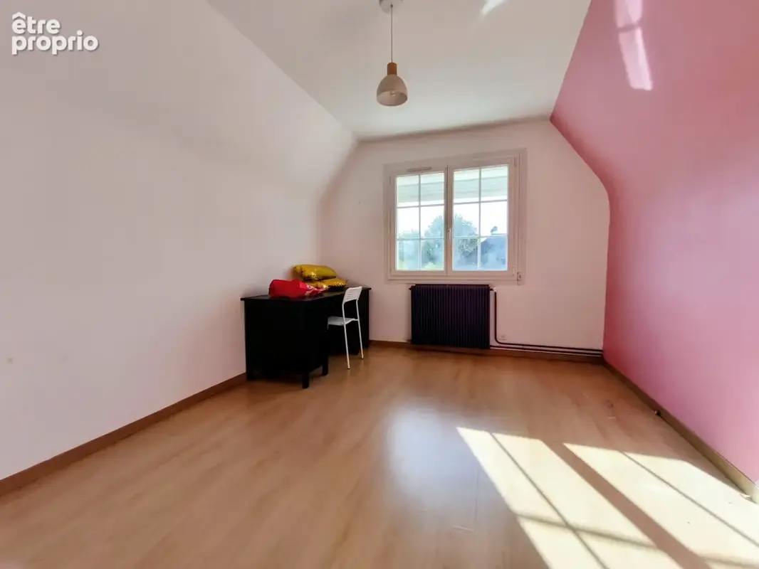Maison 181 m2 habitable de plain pied à Sarry ! - photo 12