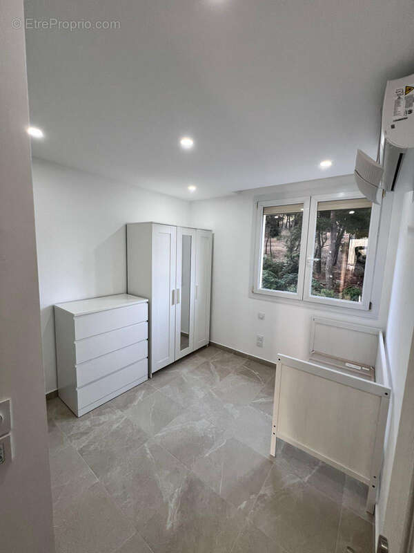 Appartement à MARSEILLE-9E